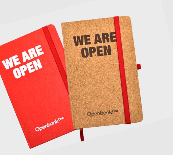 Notebook - moleskine para Openbank. Con dos acabados en polipiel y en corcho reciclado.
