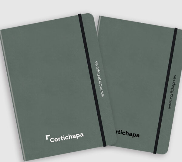Cuaderno moleskine para Cortichapa - CDL con grabado en colores.